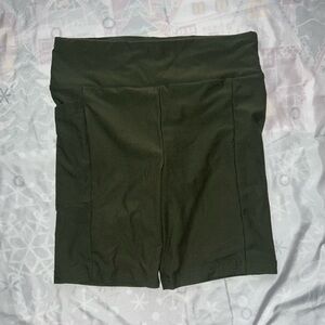 No Boundaries Women's Dark Green Bike Shorts